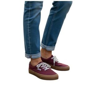 “Vans” lace up tennis shoes. Size 6.5